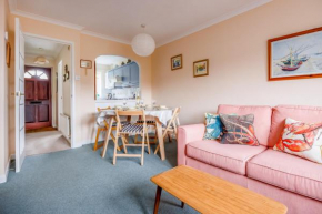 Anchorage - Quaint and Cosy Two-Bedroom House